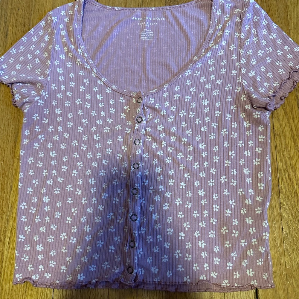 American eagle crop soft and sexy snap baby shirt